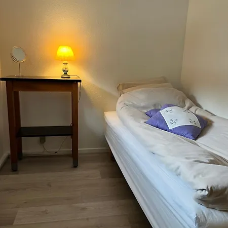 Apartment Fred Og Ro Alstrup