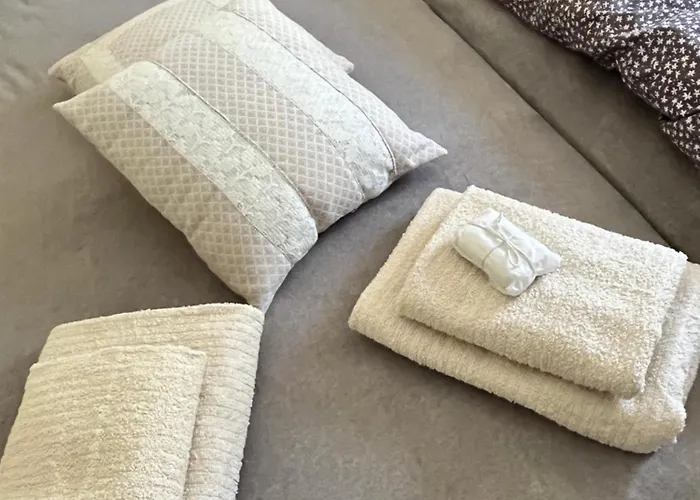 Apartment Fred Og Ro Ulstrup (Randers, Midtjylland)